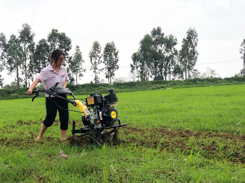 máy xới đất đa năng