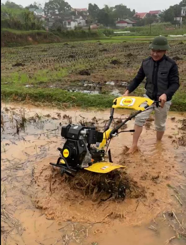 máy xới đất